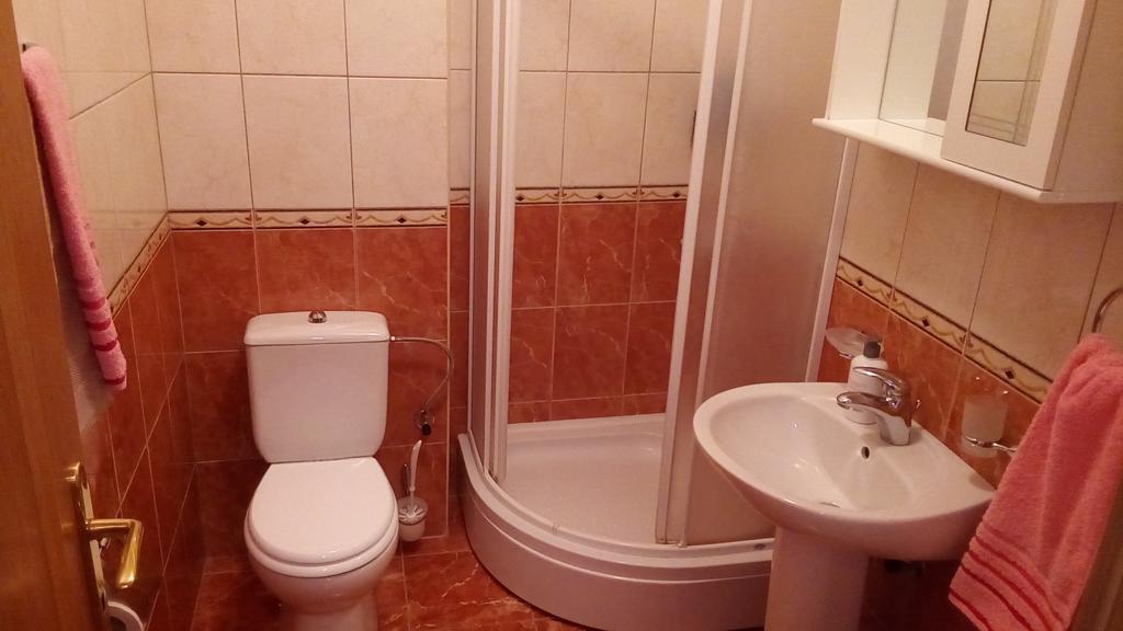 Apartman Ozi Petrovac Extérieur photo